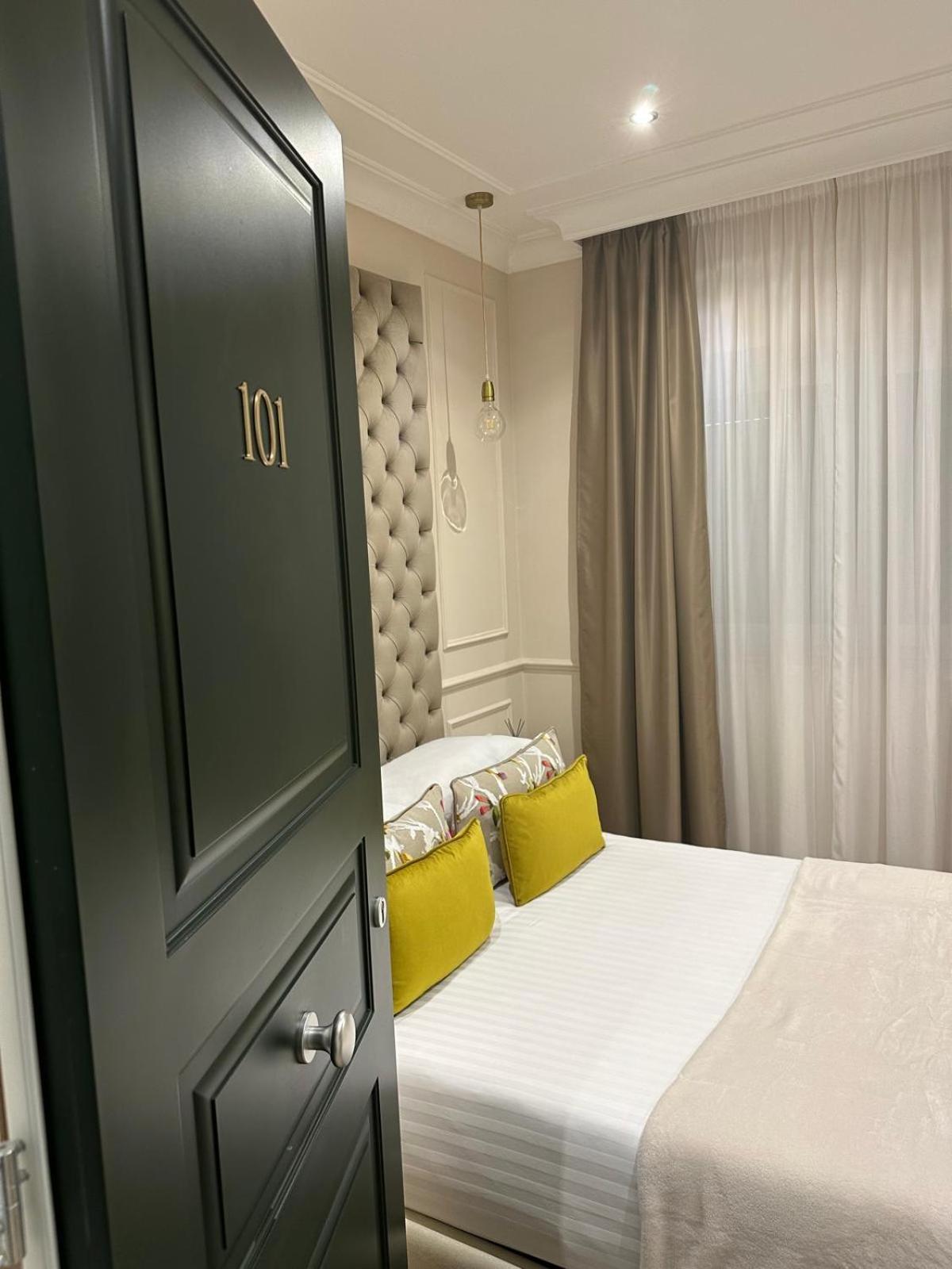 Nouvelle Maison Rome Luxury Palace Exterior photo