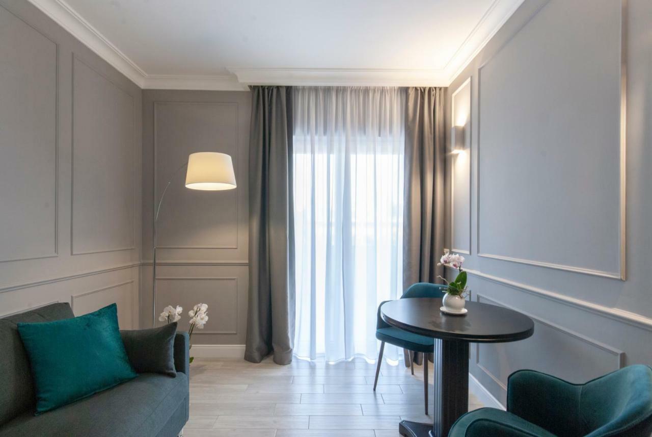 Nouvelle Maison Rome Luxury Palace Exterior photo