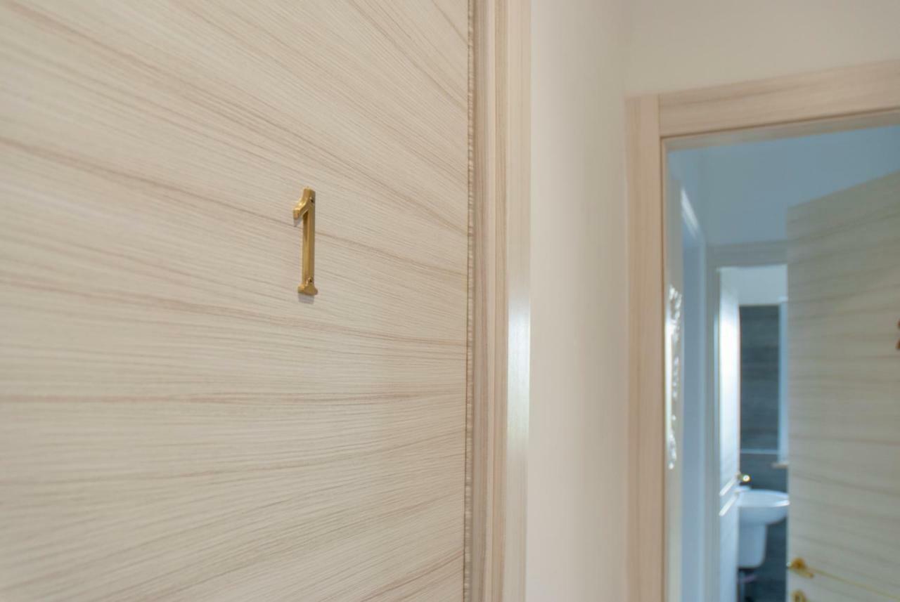 Nouvelle Maison Rome Luxury Palace Exterior photo